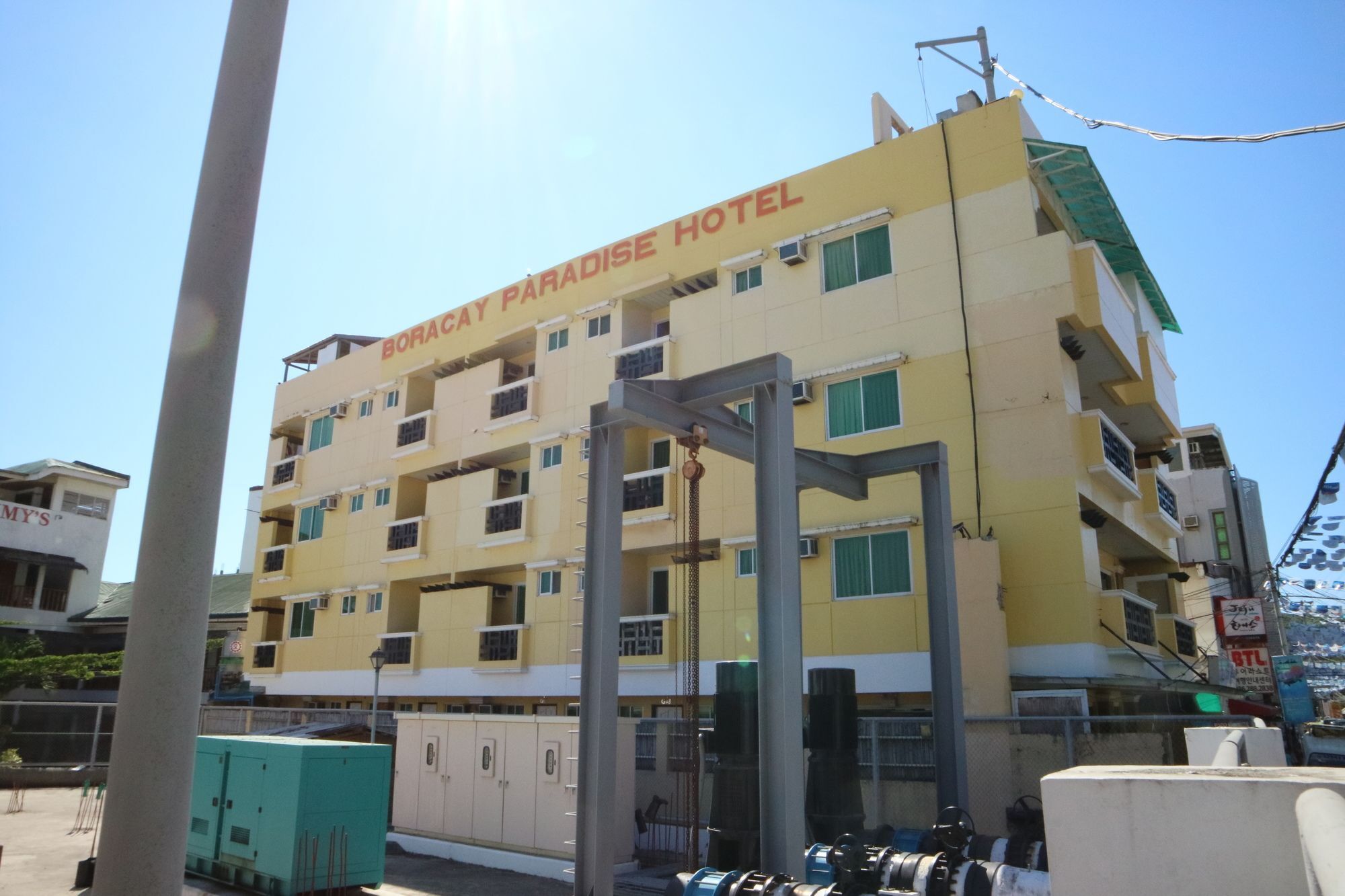 Avana Hills Boracay Liltime Deluxe 3*