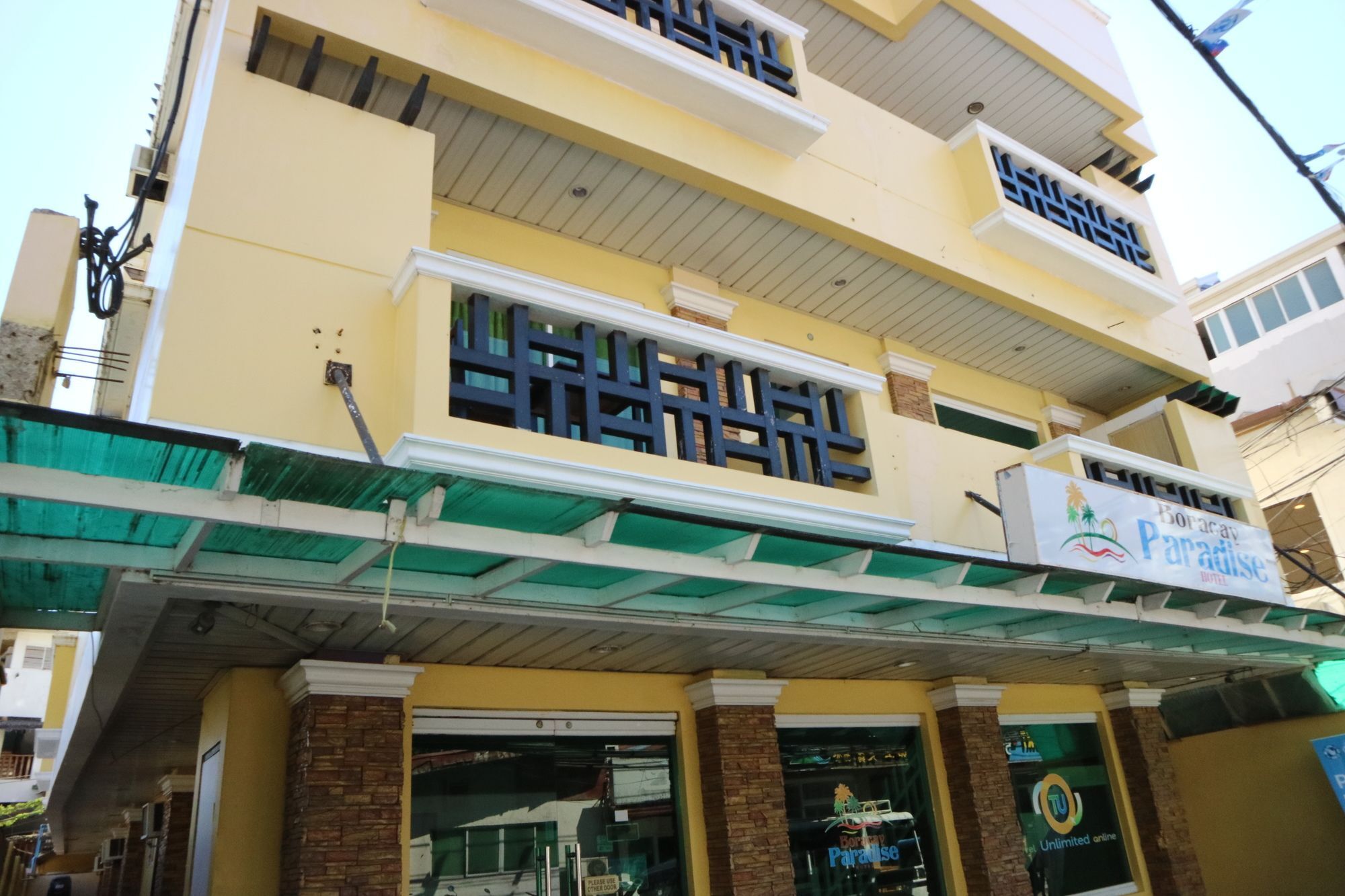 Avana Hills Boracay Liltime Deluxe 3*